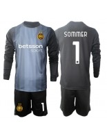 Inter Milan Yann Sommer #1 Maalivahdin Kotipaita Lasten 2025-26 Pitkähihainen (+ shortsit)